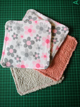 Load image into Gallery viewer, Reusable Wipes