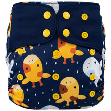 Load image into Gallery viewer, Lichtbaby pocket, Giraffes. Includes 1 bamboo terry insert