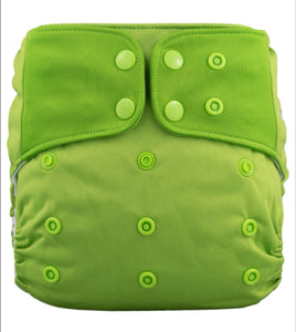 Lichtbaby pocket, Lime Green. Includes 1 bamboo terry insert
